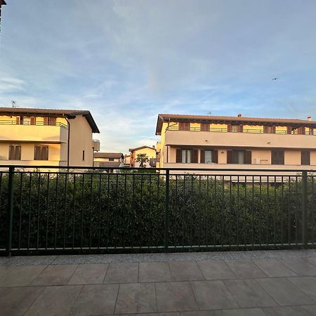 Hotel La Quercia Fiorita Trivolzio Exterior foto